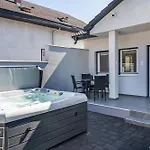 Balatonic Moon&sun Apartmanhaz Siófok