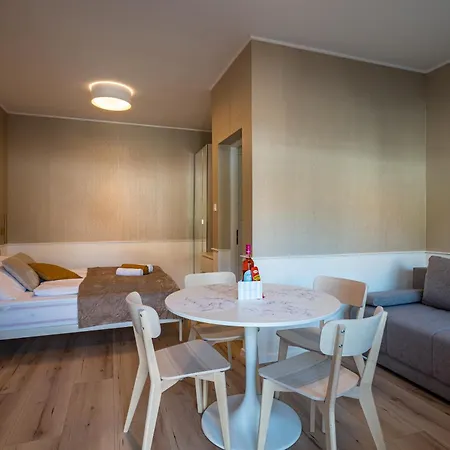 Lägenhet Balatonic Moon&sun Apartmanhaz *