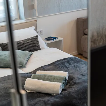 Balatonic Moon&sun Apartmán *