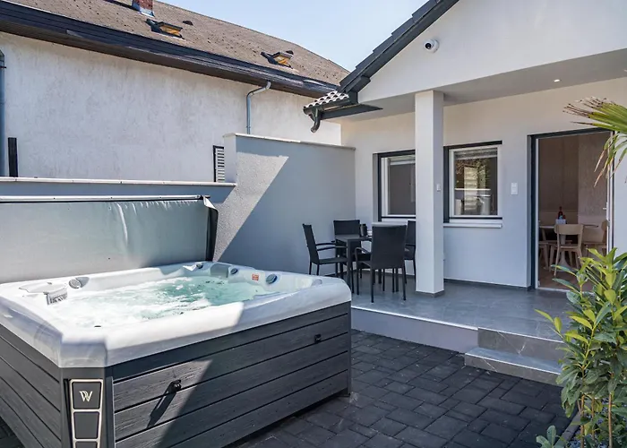 Balatonic Moon&sun Apartmanhaz Siófok