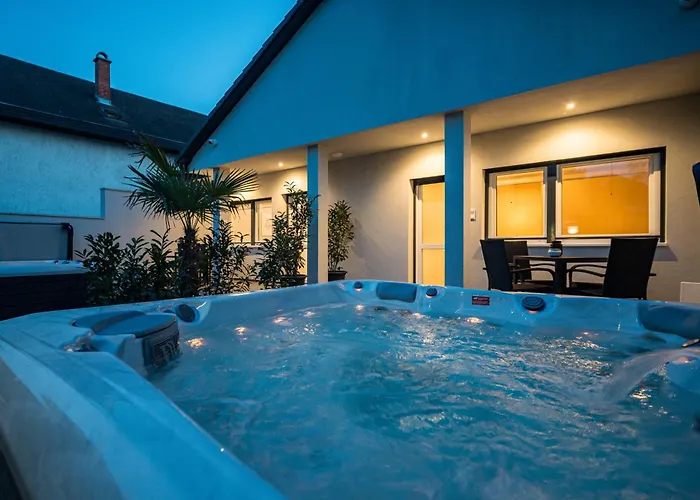 Balatonic Moon&sun Apartmanhaz Siófok