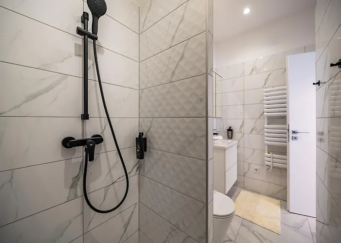 Apartment Balatonic Moon&sun Apartmanhaz *